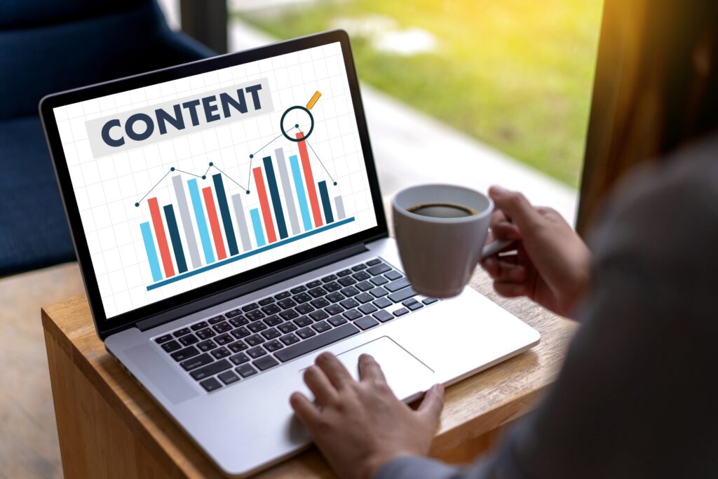 SEO İçerik Stratejileriyle İzmir’de Rakiplerinizi Nasıl Geride Bırakırsınız